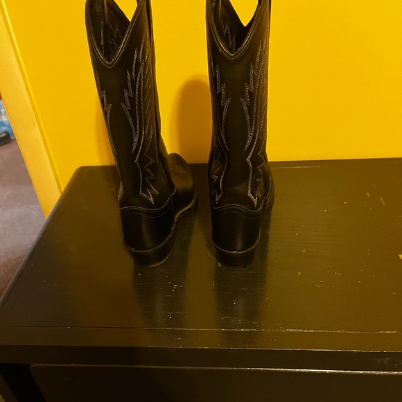 Old west 7 1/2 D cowboy boots - Picture 3 of 4